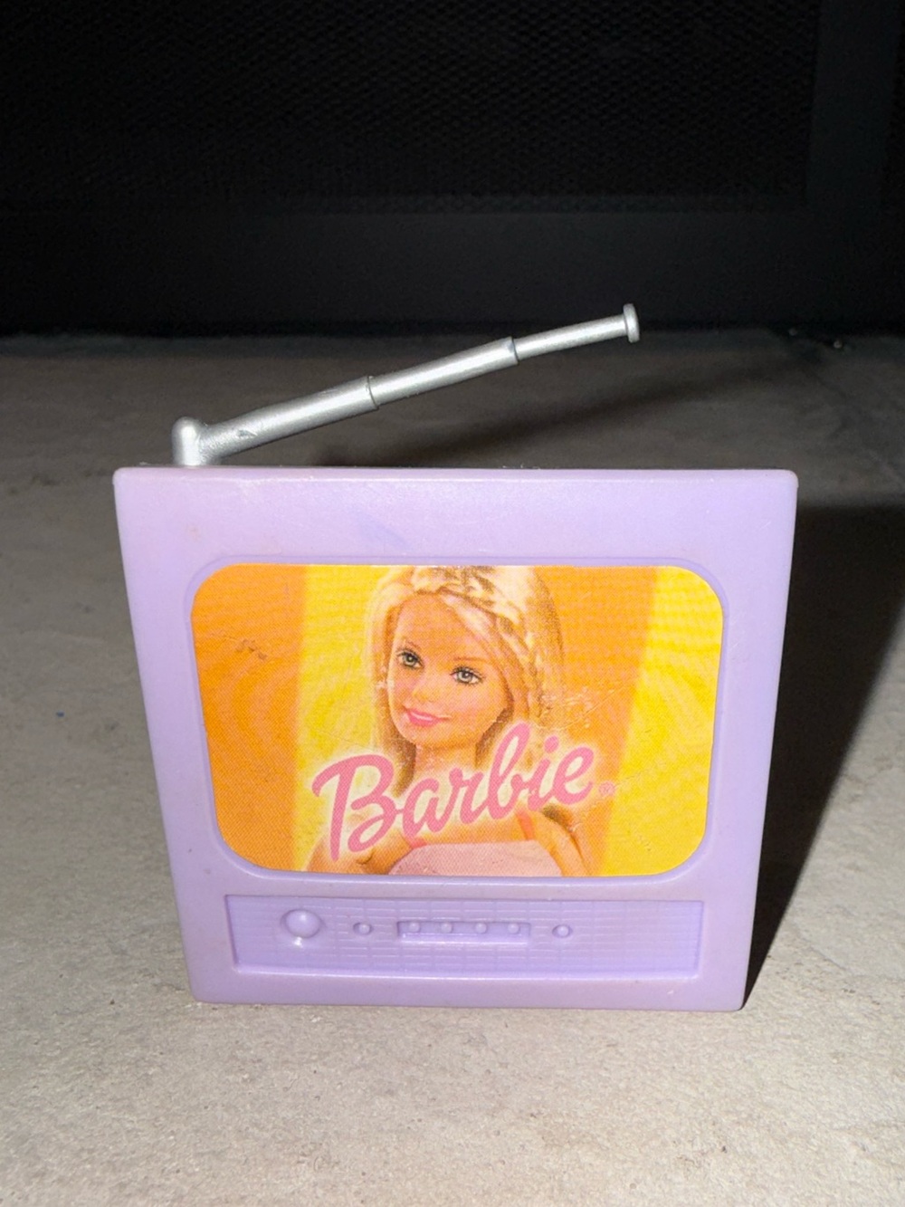 Barbie Vinatge purple tv with antenna